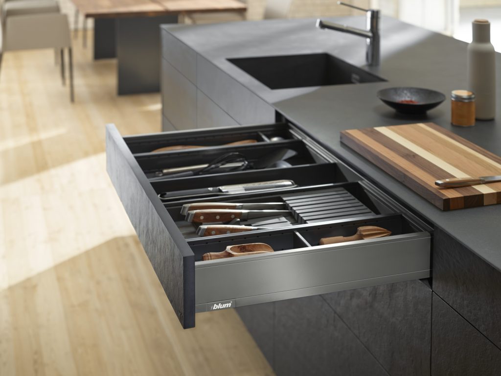 Blum Legrabox drawer in the kitchen